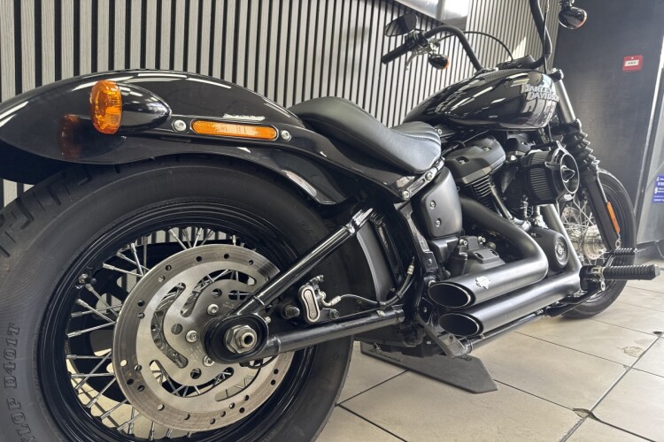 HARLEY-DAVIDSON STREET