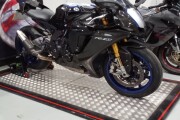YAMAHA YZF R1M 20 (YZF1000D)
