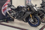 YAMAHA YZF R1M 20 (YZF1000D)