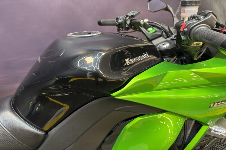 KAWASAKI Z1000 SX