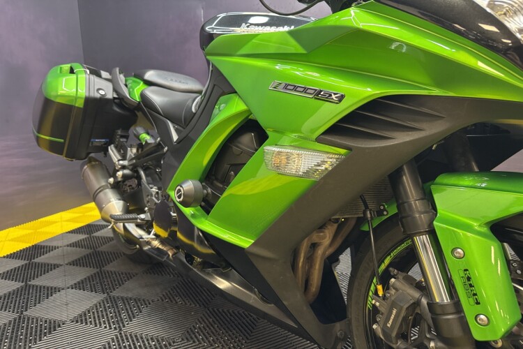 KAWASAKI Z1000 SX