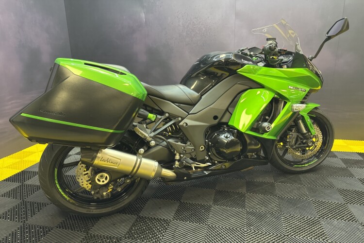 KAWASAKI Z1000 SX