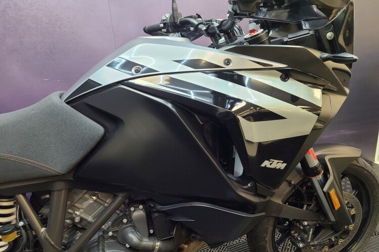 KTM 1290 SUPER ADVENTURE S