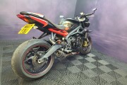 TRIUMPH STREET TRIPLE 675