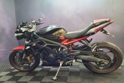 TRIUMPH STREET TRIPLE 675