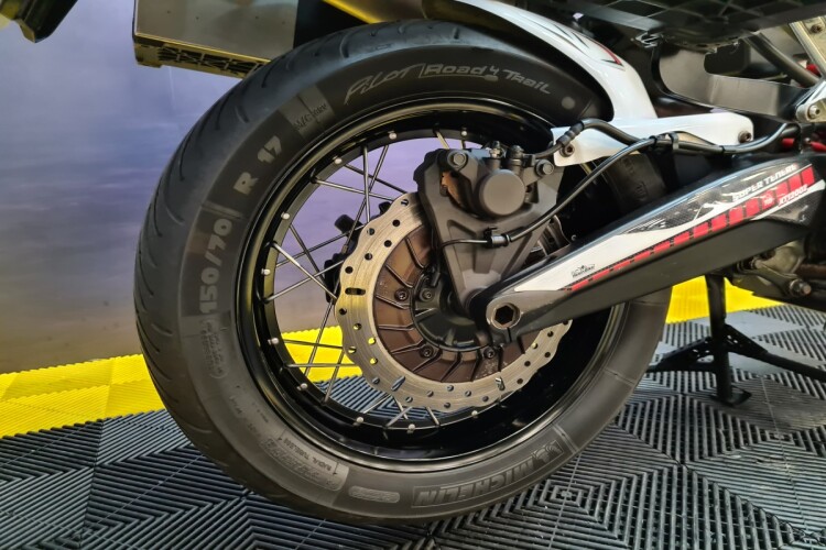 YAMAHA XT1200 SUPER TENERE