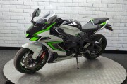 KAWASAKI NINJA ZX-10R