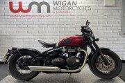 TRIUMPH BOBBER