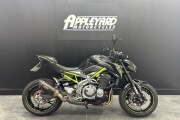 KAWASAKI Z900