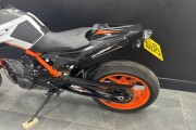 KTM 890 DUKE