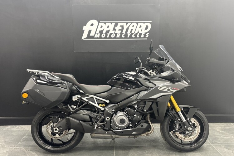 SUZUKI GSX-S1000GX +