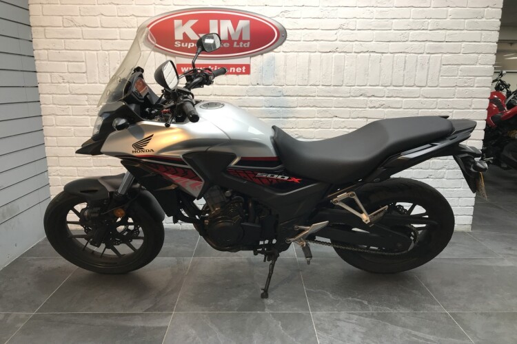 HONDA CB500X