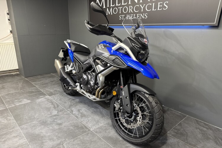 LEXMOTO PINOEER 500X