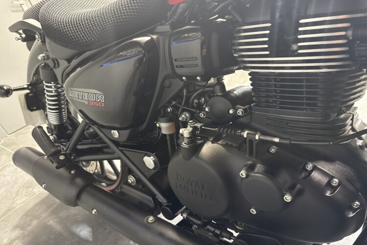ROYAL ENFIELD METEOR 350