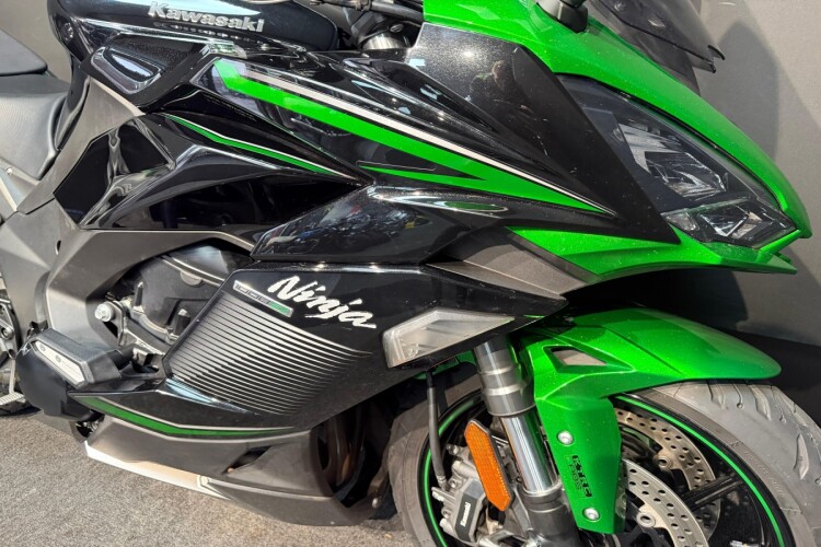 KAWASAKI NINJA 1000SX