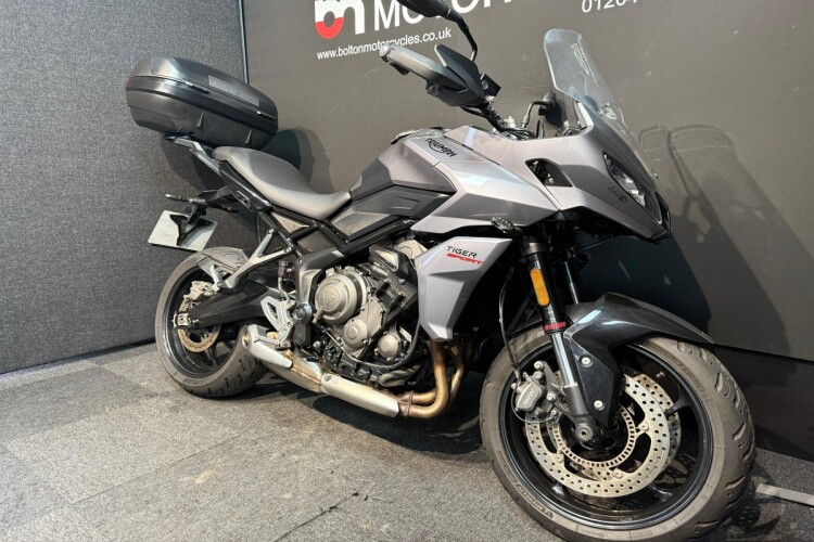 TRIUMPH TIGER SPORT 660