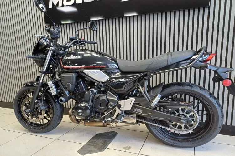 KAWASAKI Z650 RS