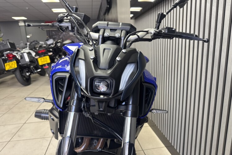 YAMAHA MT-07