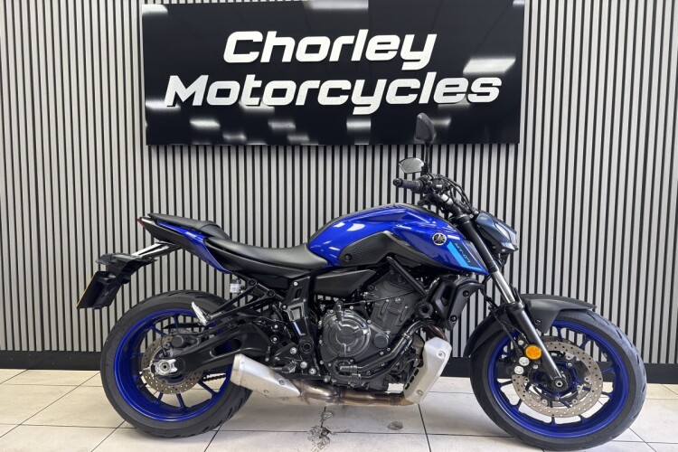 YAMAHA MT-07