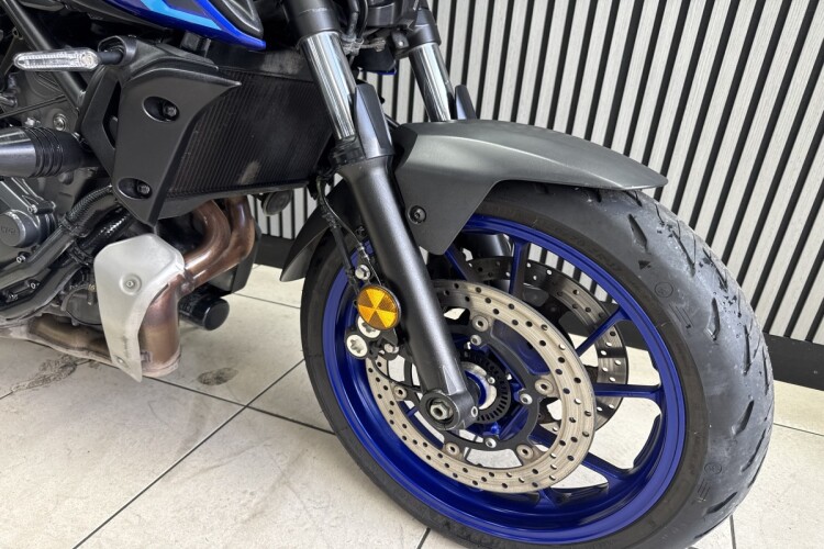YAMAHA MT-07