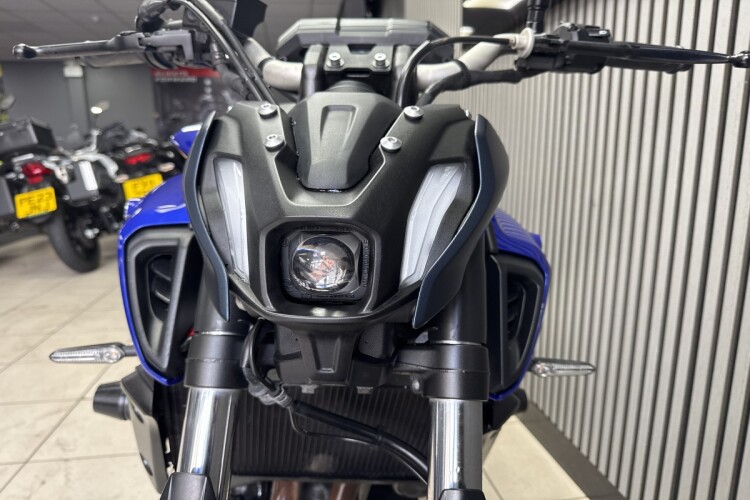 YAMAHA MT-07