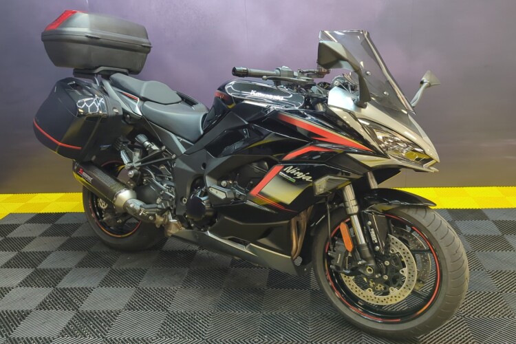 KAWASAKI NINJA 1000SX