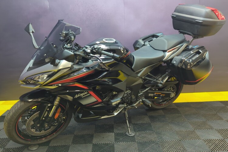 KAWASAKI NINJA 1000SX