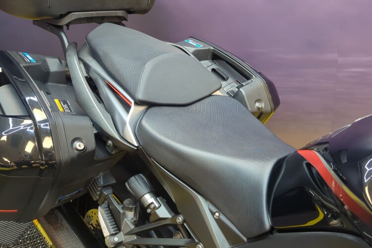 KAWASAKI NINJA 1000SX