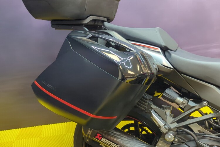 KAWASAKI NINJA 1000SX