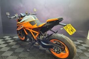 KTM 1290 SUPER DUKE R