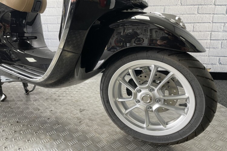 PIAGGIO VESPA PRIMAVERA 50