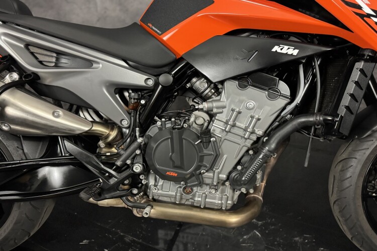 KTM 790 DUKE