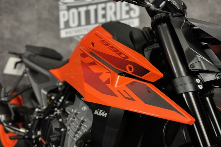 KTM 990 DUKE