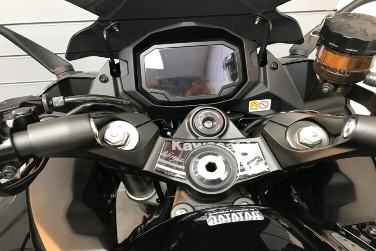 KAWASAKI NINJA 1000SX