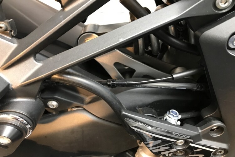 KAWASAKI NINJA 1000SX