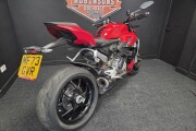 DUCATI STREETFIGHTER V2