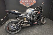 TRIUMPH STREET TRIPLE 765