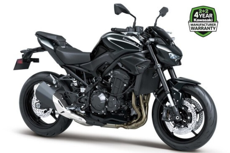 KAWASAKI Z900