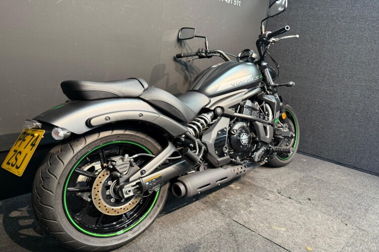 KAWASAKI VULCAN S 650