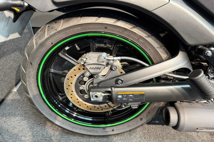 KAWASAKI VULCAN S 650