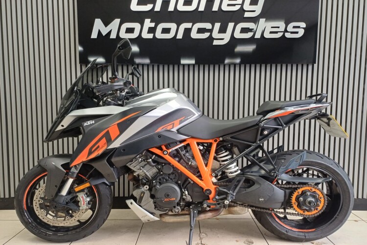 KTM 1290 SUPER DUKE GT
