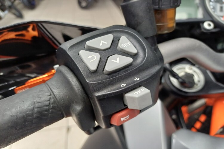 KTM 1290 SUPER DUKE GT