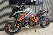 KTM 1290 SUPER DUKE R