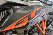 KTM 1290 SUPER DUKE R