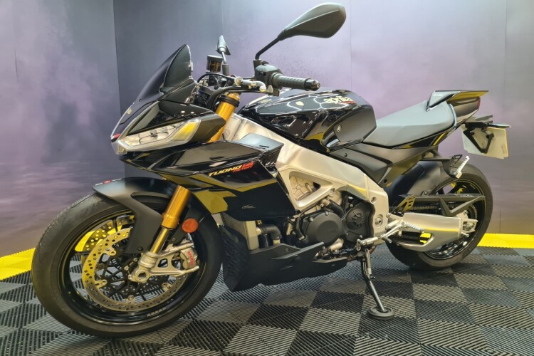 APRILIA TUONO 1100 V4