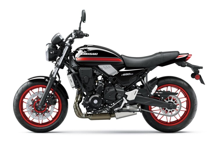 KAWASAKI Z650