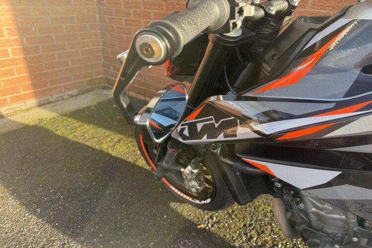 KTM 790 DUKE