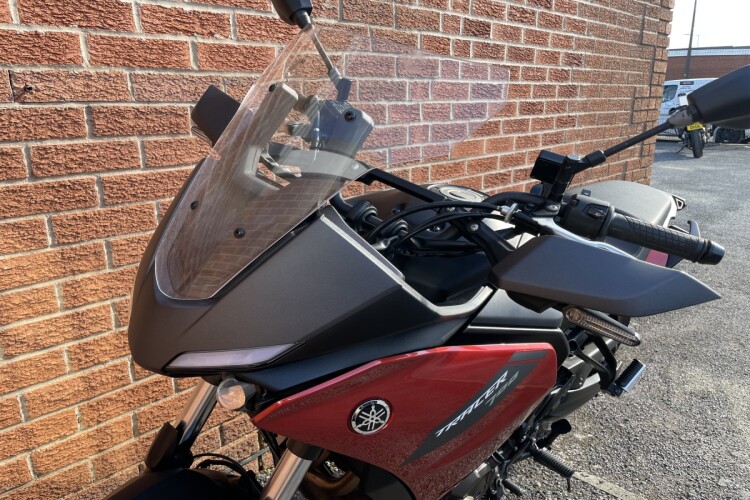 YAMAHA TRACER 700