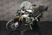 TRIUMPH TIGER 900