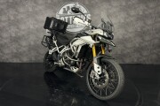 TRIUMPH TIGER 900
